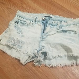 *MOVING*SALE*Light blue washed white denim shorts